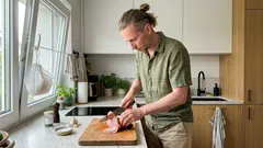 Domowa polędwica ze schabu: peklowanie na sucho i suszenie, które robi różnicę